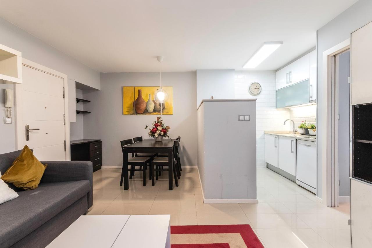 Апартаменти Apartamento En Centro De Bilbao, Deusto Екстер'єр фото