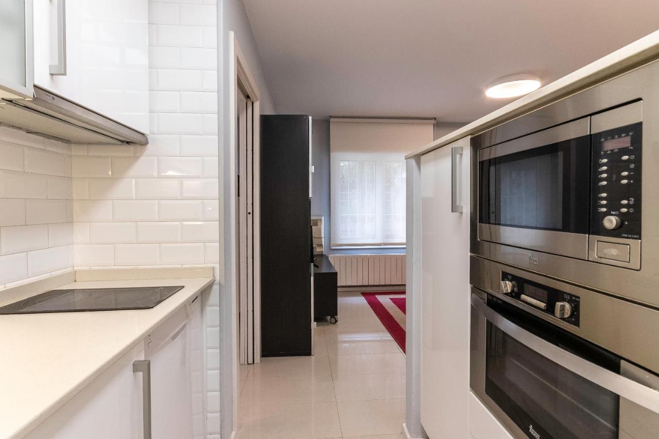 Апартаменти Apartamento En Centro De Bilbao, Deusto Екстер'єр фото