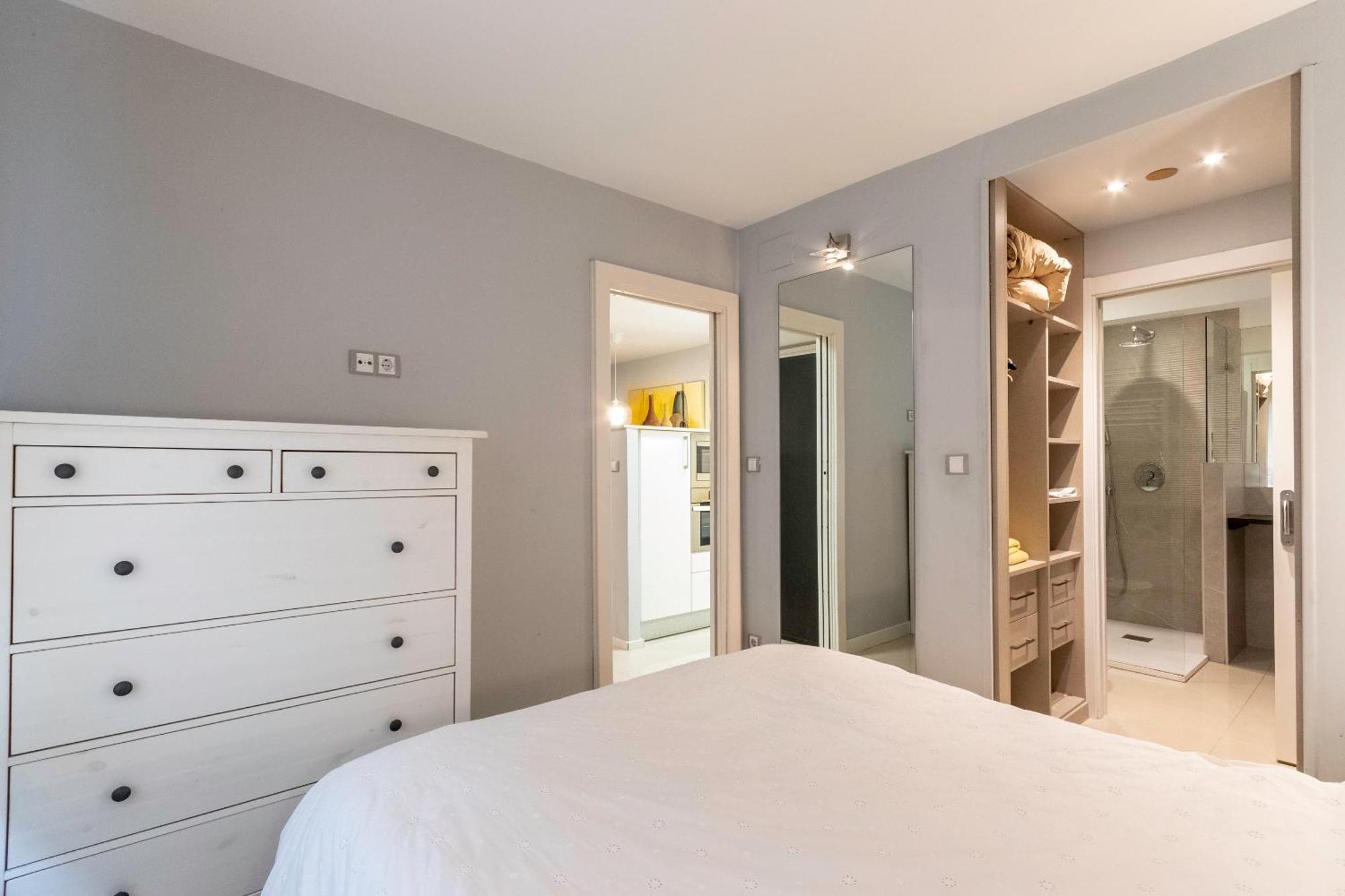 Апартаменти Apartamento En Centro De Bilbao, Deusto Екстер'єр фото